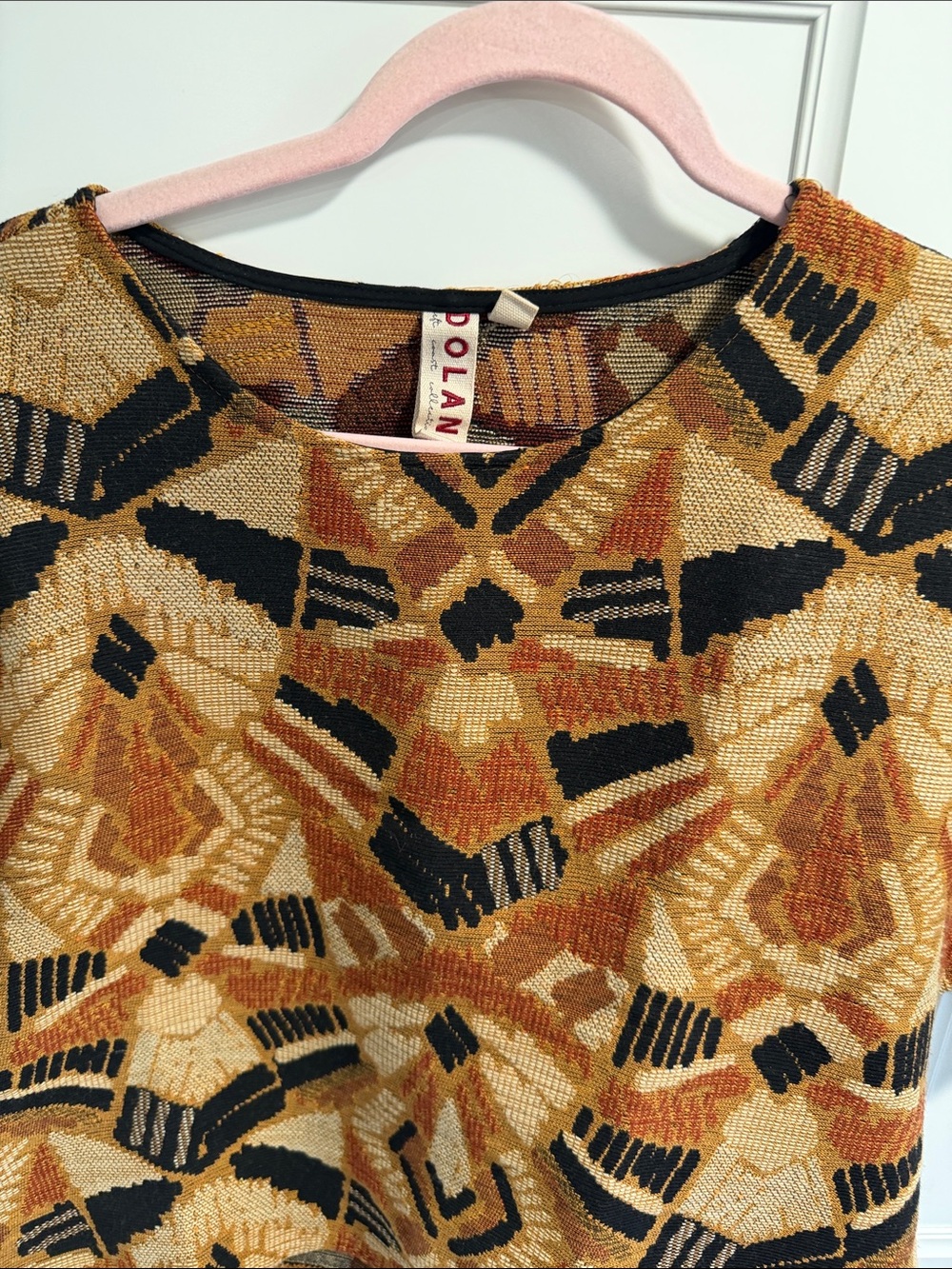 dolan Geometric Pattern Crewneck Top - Tan, Black & Rust